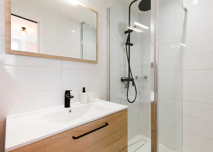 Apartamento The Yachting - Host Provence *