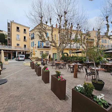 The Yachting - Host Provence Apartament *