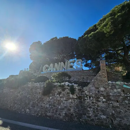 The Yachting - Host Provence