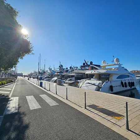 Апартаменты The Yachting - Host Provence *