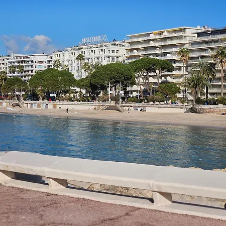 The Yachting - Host Provence *